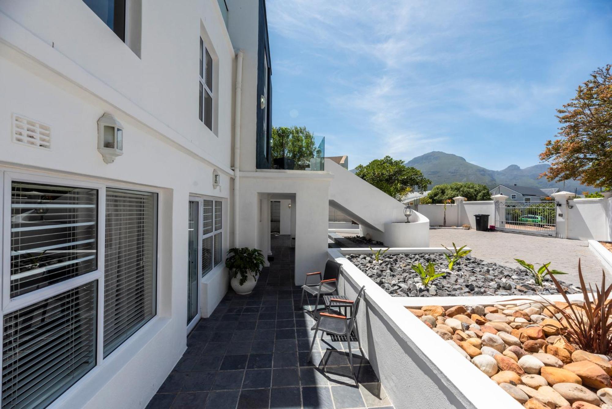 Bed And Breakfast Villa Livadia Città del Capo Esterno foto